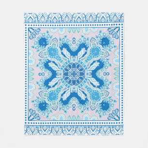 Manta Polar Ornamento colorido decorativo sobre fondo blanco, 