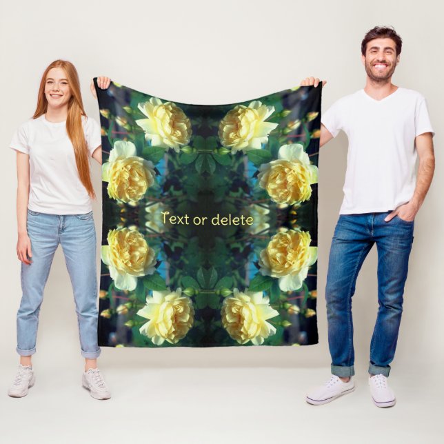 Manta Polar Par de flores de rosa amarilla personalizadas con  (In situ)