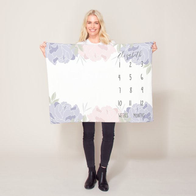 Manta Polar Pastel Rosa y Purple Peonies Hito Floral (In situ)