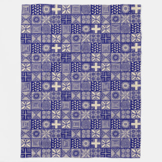 Manta Polar Patrón de adire - Azul profundo y beige