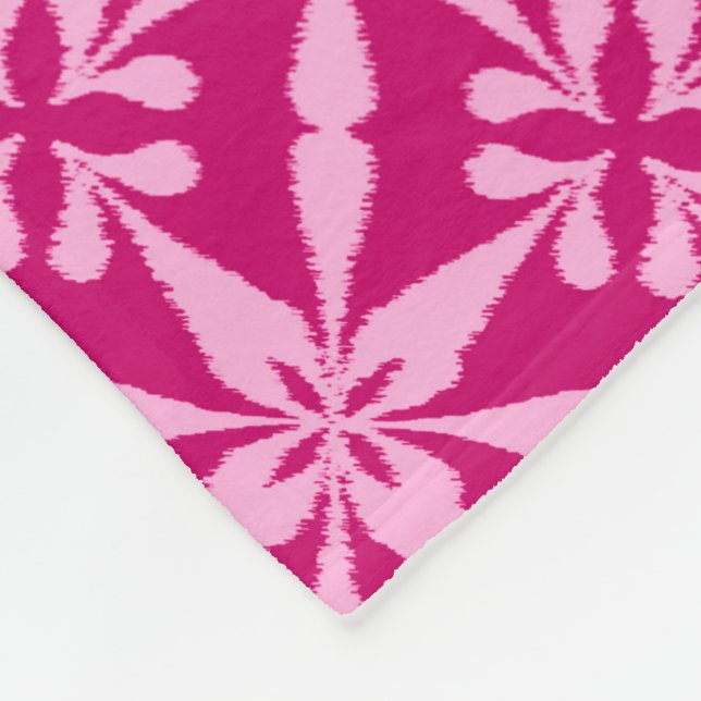 Manta Polar Patrón Estrella Ikat - Rosa Fuchsia (Esquina)