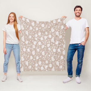 Manta Polar Patrón floral blanco rosa neutral chic