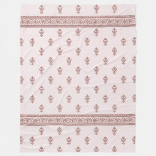 Manta Polar Patrón floral en hongo rosa