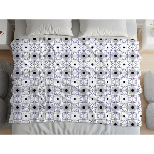 Manta Polar Patrón geométrico decorativo sobre fondo blanco