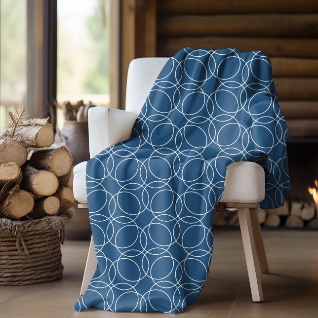 Manta Polar Patrón simple moderno (fleece blanket with blue circle pattern)