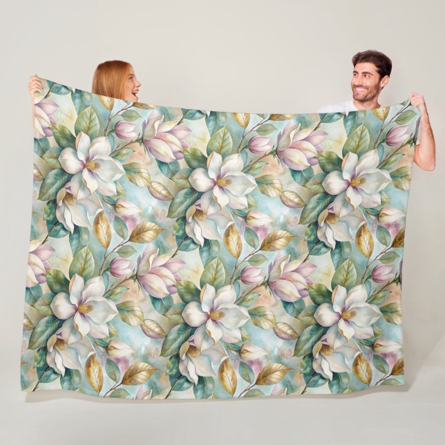 Manta Polar Pattern Elegant Magnolia Flowers (In situ)