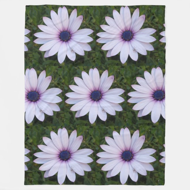 Manta Polar Pequeña araña en flores Fleece Blanket (Anverso)