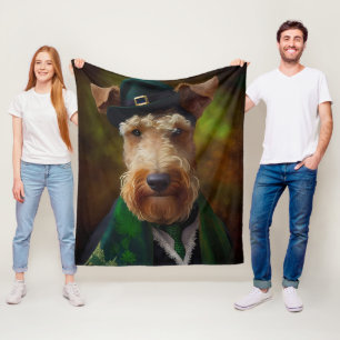Manta Polar perro airedale en el Día de San Patricio
