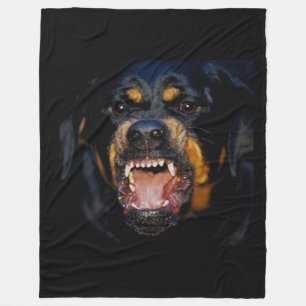 MANTA POLAR PERRO MALO