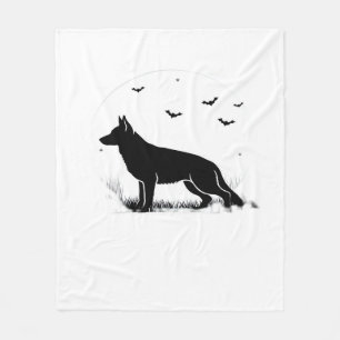 Manta Polar Perro Pastor Alemán � Silueta de Luna de Halloween