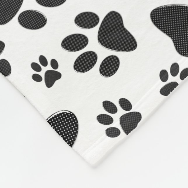 Manta Polar Perro Paws Black and White Polka Dot (Esquina)