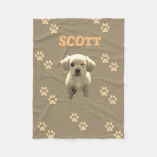 Manta Polar personalized golden dog blanket with custom name