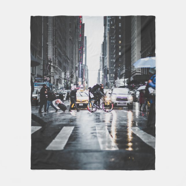 MANTA POLAR PERSONAS CRUZANDO EL AVIÓN PEATONAL EN LA CALLE DE (Anverso)