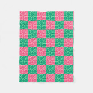 Manta Polar Pink and Green Fleece Blanket