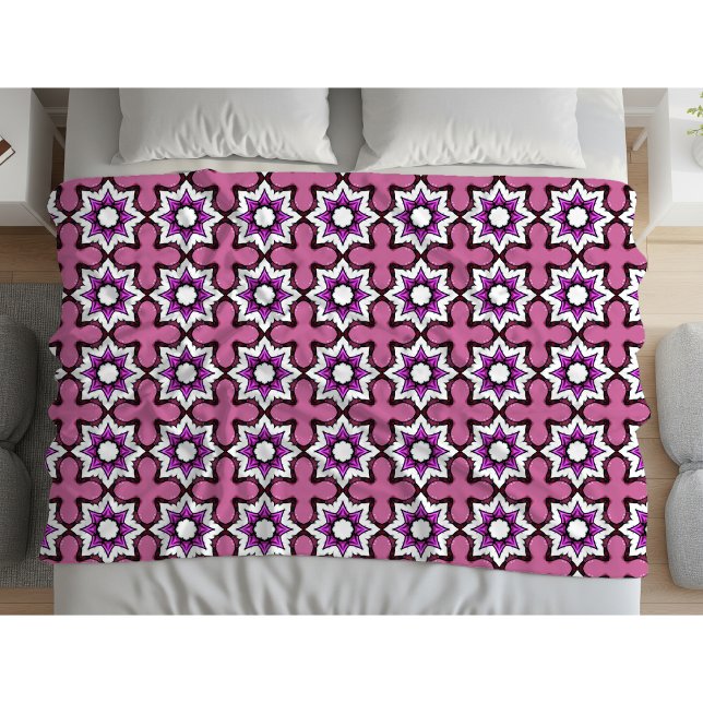 Manta Polar Pink, black and white geometric mandala (Subido por el creador)