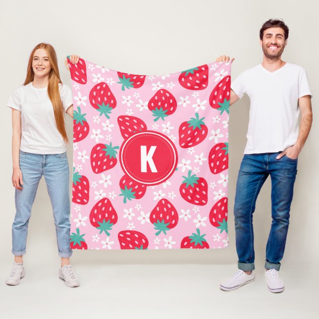 Manta Polar Pink Red Strawberries Floral  Pattern Monogram (In situ)