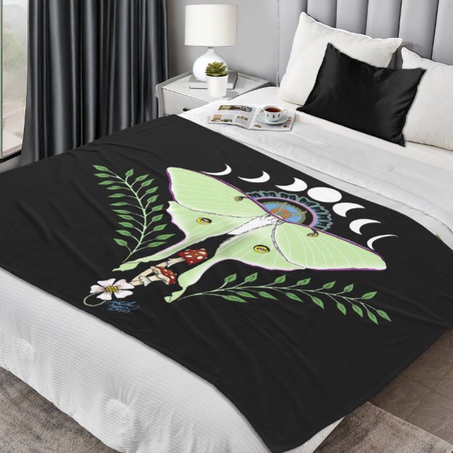 Manta Polar Polilla Lunar Etérea Mística Verde Celestial (Subido por el creador)