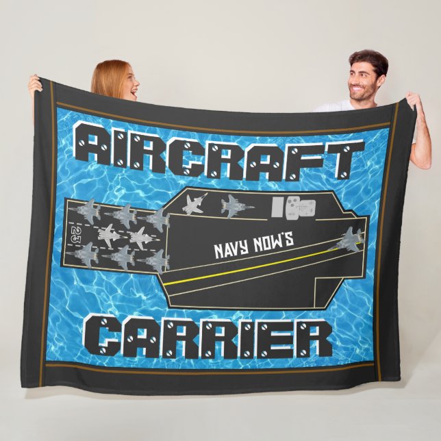 Manta Polar Portaaviones de la Marina Personalizada Ahora (In situ)