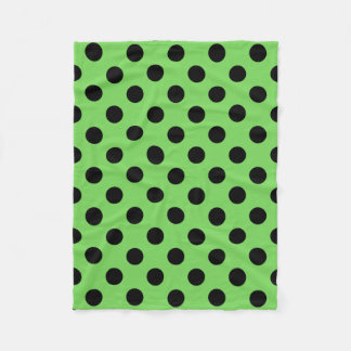 Manta Polar Pos de polka negro sobre verde lima