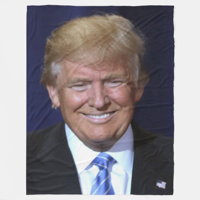 MANTA POLAR PRESIDENTE TRUMP (Anverso)