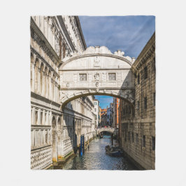 Manta Polar Puente de los suspiros, Venezuela, Italia