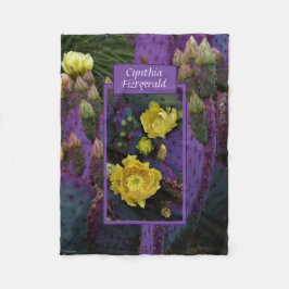 Manta Polar Púrpura Pear Opuntia Cactus Flores Amarillas