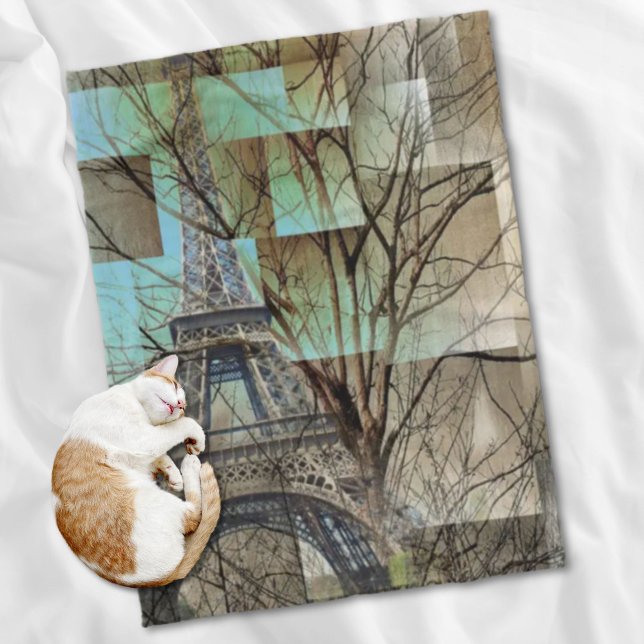 Manta Polar rama de árbol de otoño francesa Torre eiffel de Pa (french autumn tree branch Paris eiffel tower Fleece Blanket)