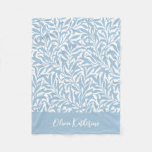 Rama de sauce azul cielo con monograma