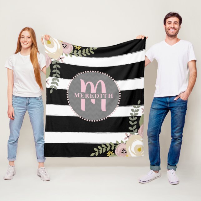 Manta Polar Raya floral polvorienta con monograma de Boho (In situ)