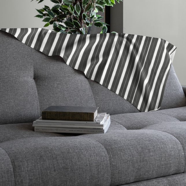 Manta Polar Rayas blancas negras (Subido por el creador)