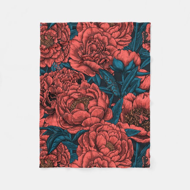Manta Polar Red peony flowers and moths (Anverso)
