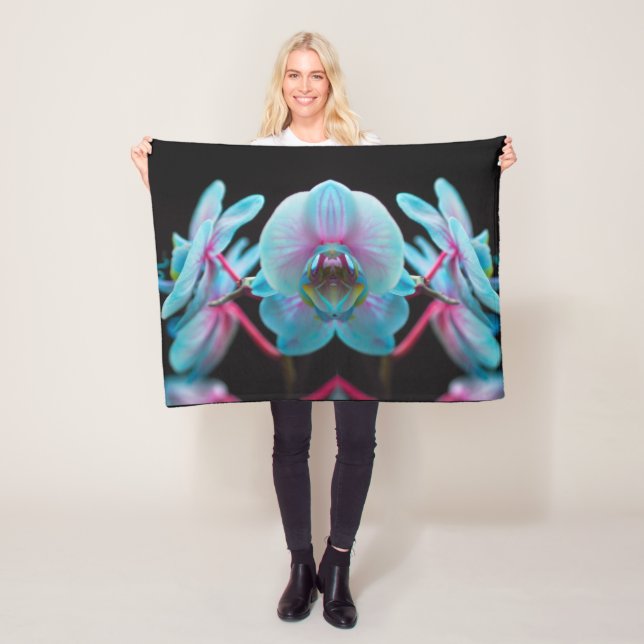 Manta Polar Reflexión Exótica de Orquídea Azul (In situ)