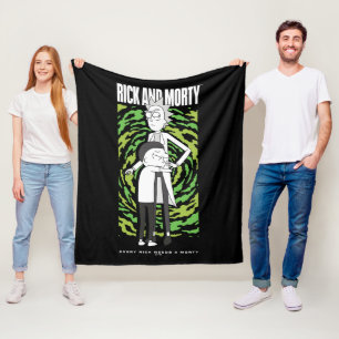 Manta Polar RICK Y MORTY™ Morty abrazando a Rick
