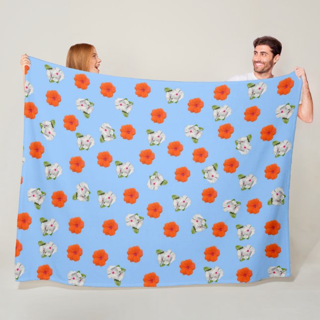 Manta Polar Romance floral (fondo azul) (In situ)