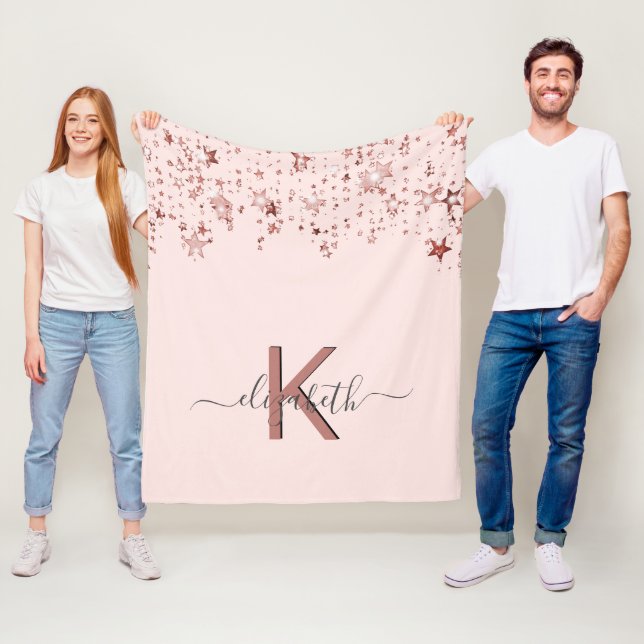 Manta Polar rosa de Rubor nombre en monograma elegante (In situ)