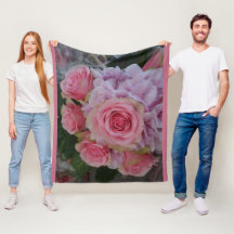 Rosa Pastel e Hidrangea Flores Fleece Blanket