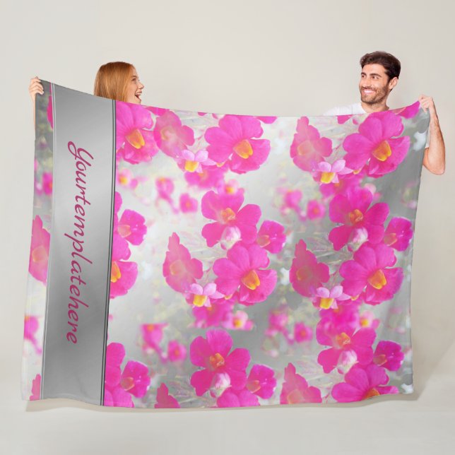 Manta Polar rosa, plateado, patrón de rosa, flores brillantes (In situ)