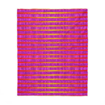 Rosa y Naranja, franjas y guarnición