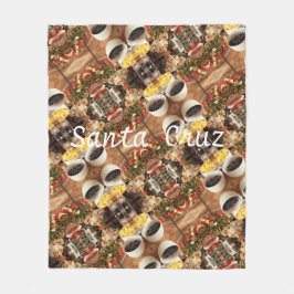 Manta Polar Santa Cruz con el patrón repetido del bufé