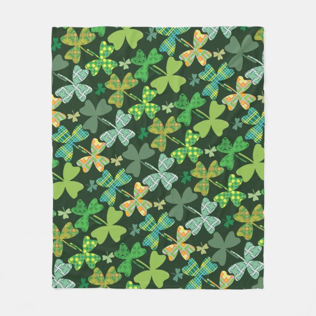 Manta Polar Shamrocks con patrones (Anverso)