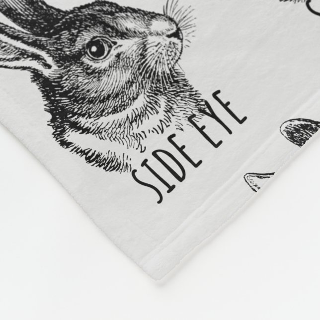 Manta Polar Side Eye Funny Bunny (Esquina)