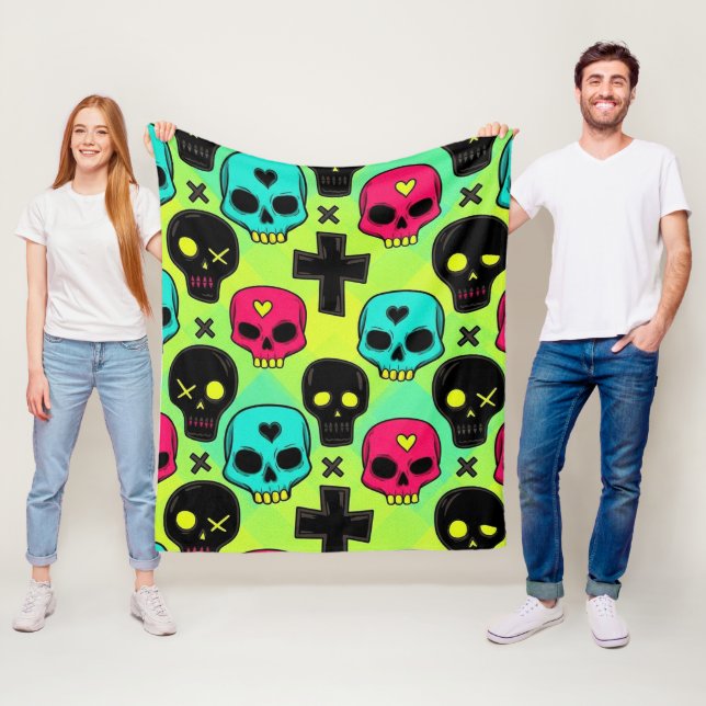 Manta Polar Skull Pattern Fleece Blanket (In situ)