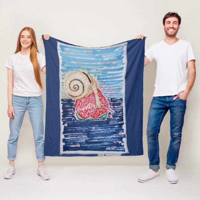 Manta Polar Snail on the Strawberry (In situ)