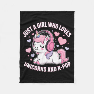 Manta Polar Solo Una Chica Que Ama Unicornios Y K-p Chica K P