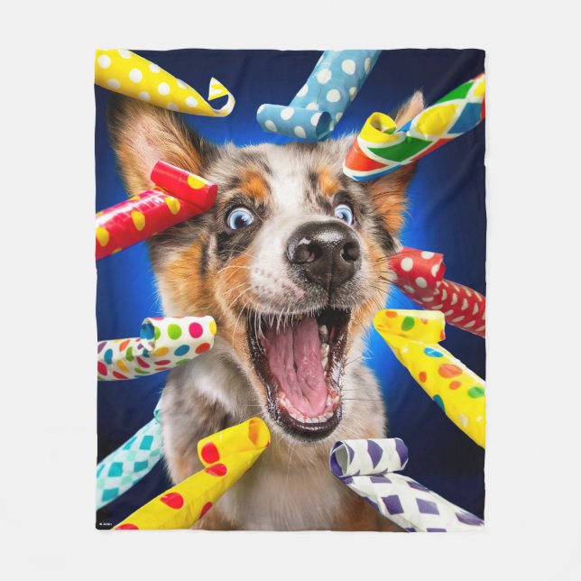 Manta Polar Sopladores de Fiesta de Perro Feliz (Anverso)