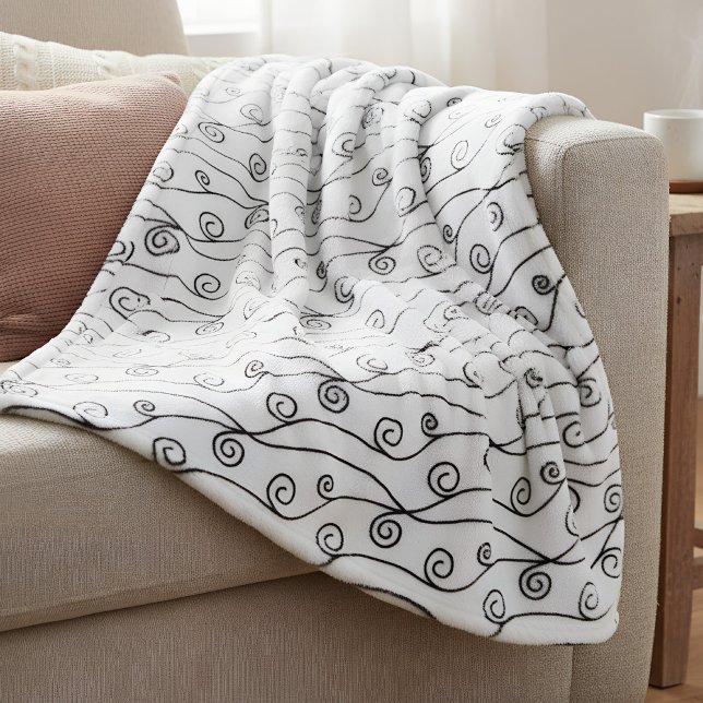 Manta Polar Swirls en blanco y negro (fleece blanket in black and white with swirl pattern)
