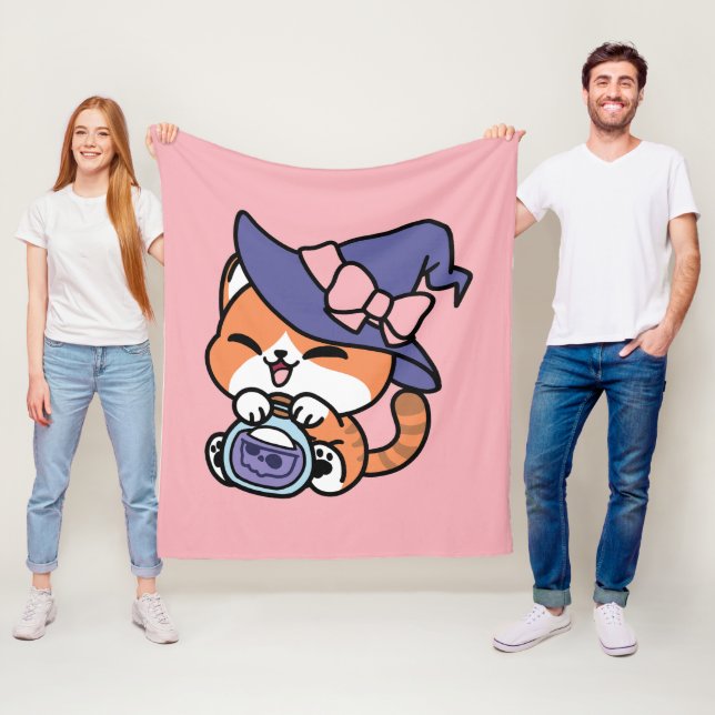 Manta Polar Tabby Witch Brew – Cute Halloween Cat Design (In situ)