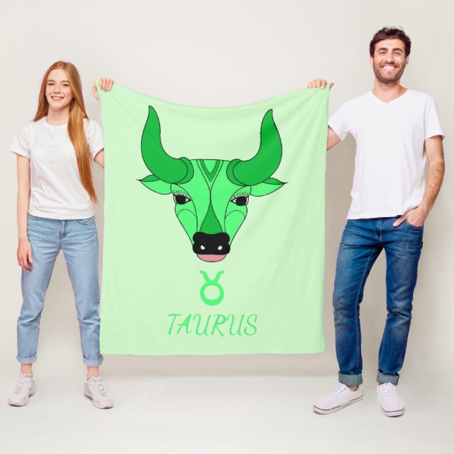 Manta Polar Taurus Fleece Blanket (In situ)
