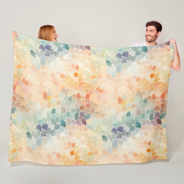 Manta Polar This blanket features a soft pastel abstract water (In situ)