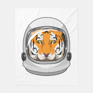 Manta Polar Tigre como astronauta con casco